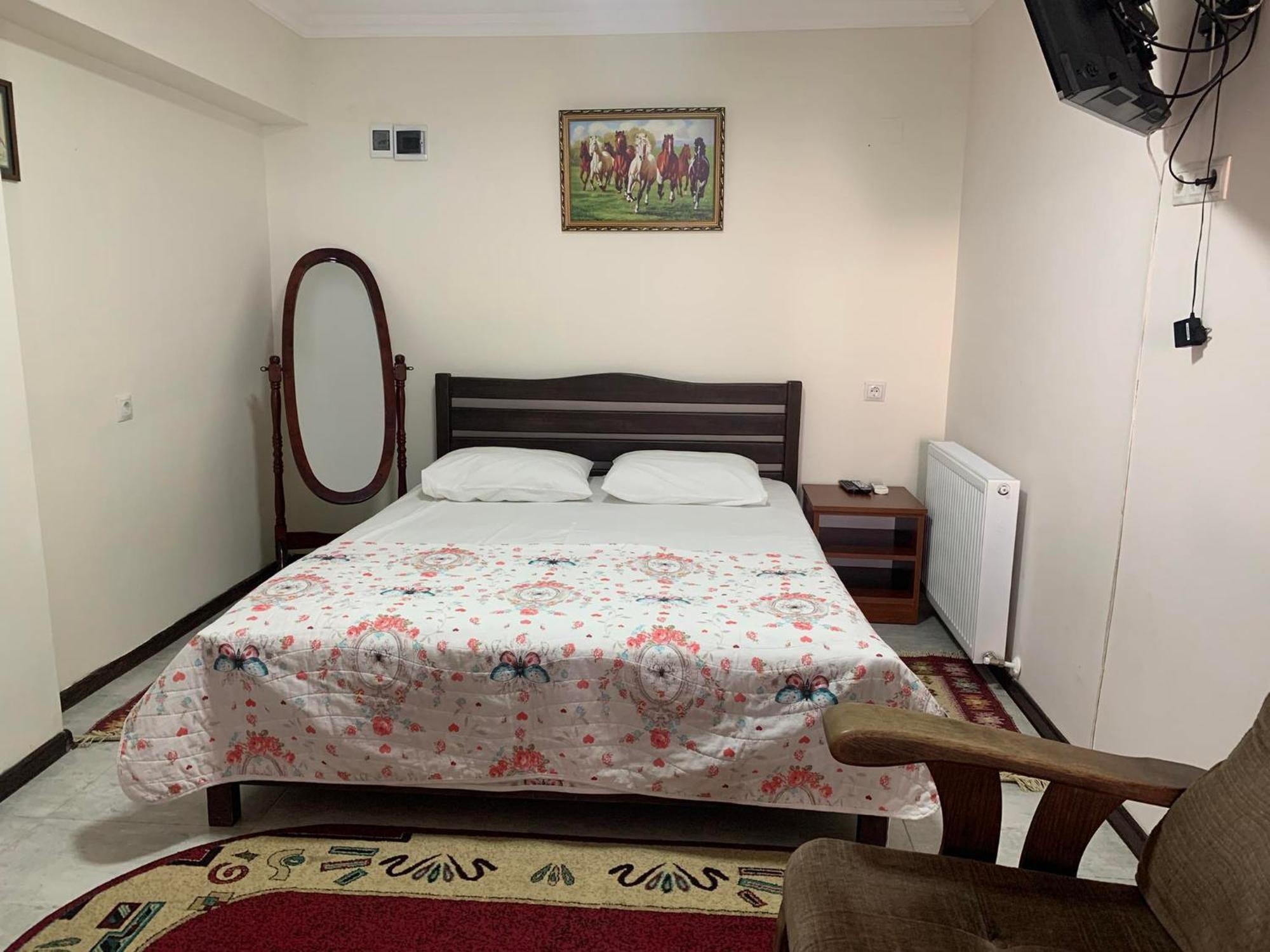Hotel White House Czakwi Zewnętrze zdjęcie