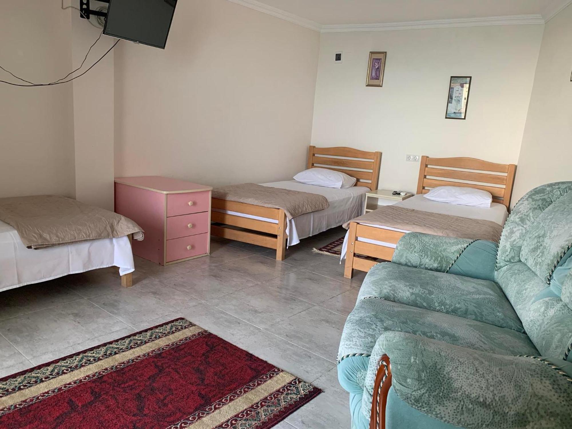 Hotel White House Czakwi Zewnętrze zdjęcie